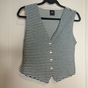 Zara Women's Navy and White Striped Button Down Top